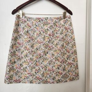 LOFT skirt. Embroided eyelet fabric. Size 6. Flowery. Multicolor.
